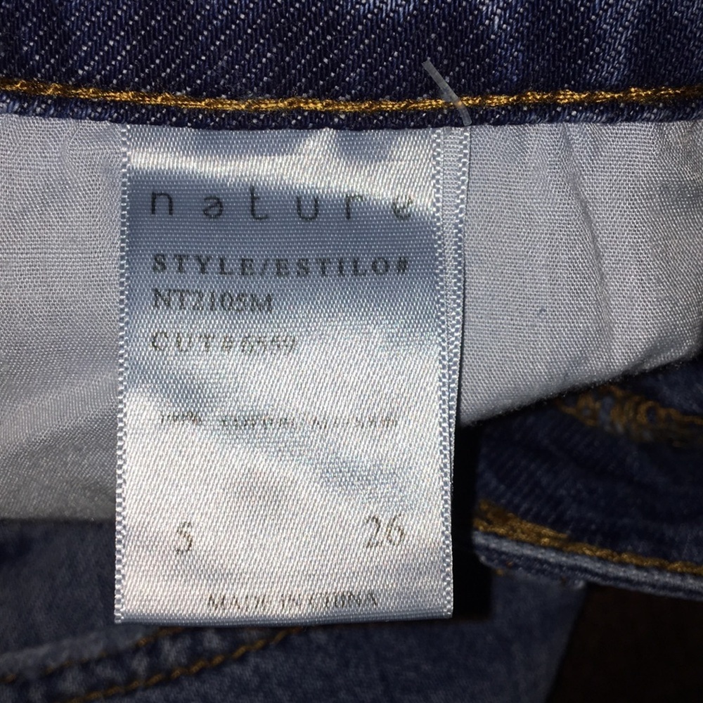 LOLA Distressed Midrise Boyfriend Jeans - Picture 8 of 8